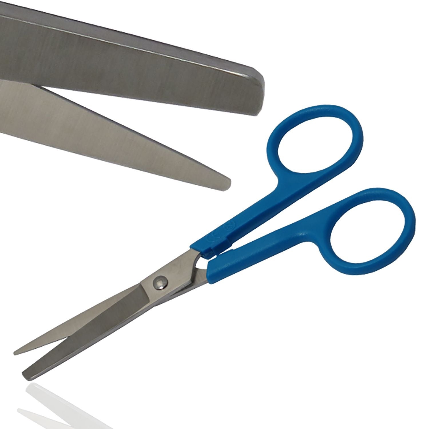 Dressing Scissors Sharp/Blunt 13cm Plastic Handle